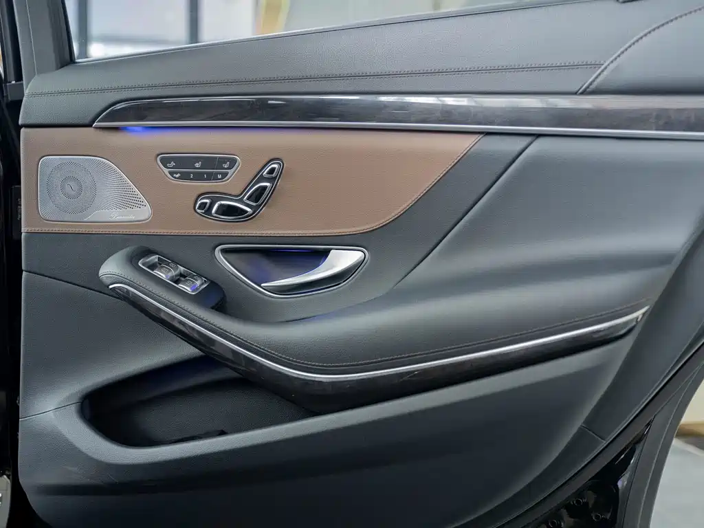 Mercedes-Benz S-Class 2020 — фото 38