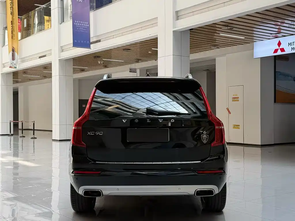 Volvo XC90 2017 — фото 3