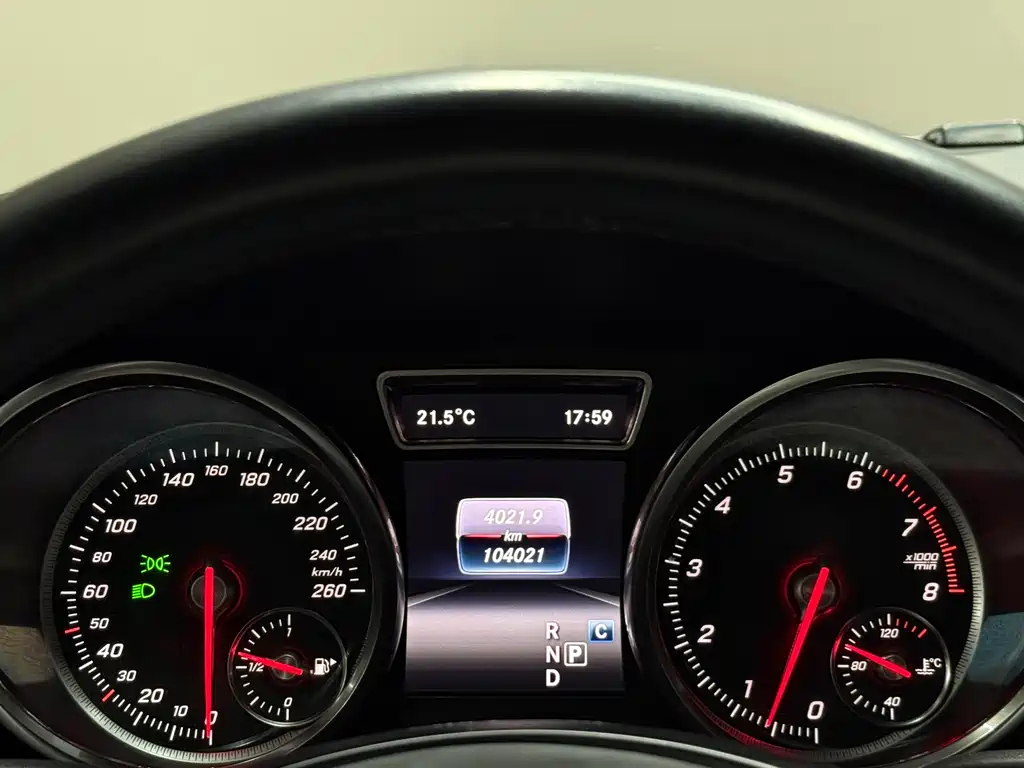 Mercedes-Benz GLS 2018 — фото 11