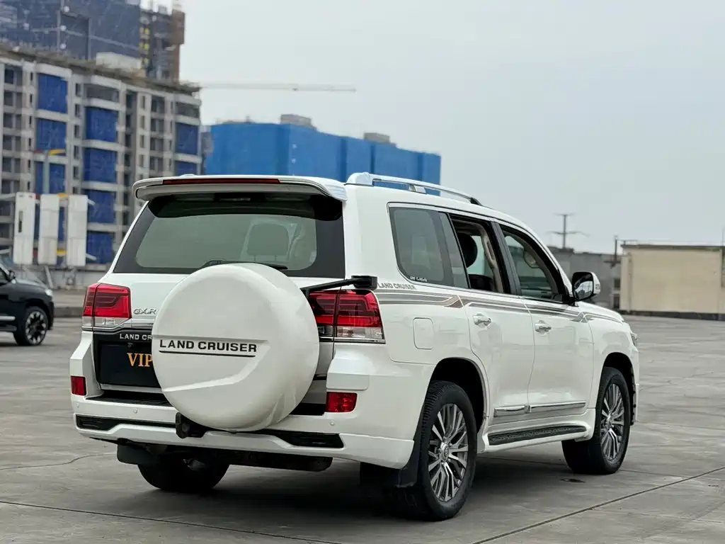 Toyota Land Cruiser 2019 — фото 5