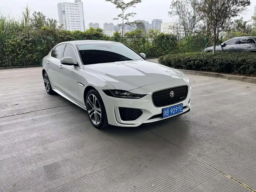 Jaguar XEL 2022