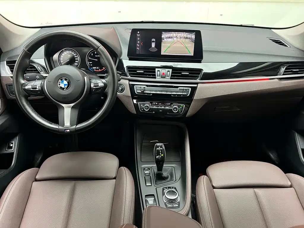 BMW X1 2021 — фото 12