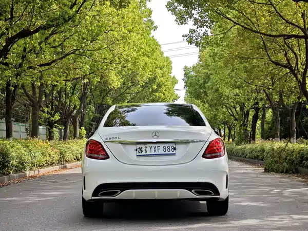 Mercedes-Benz C-Class 2018
