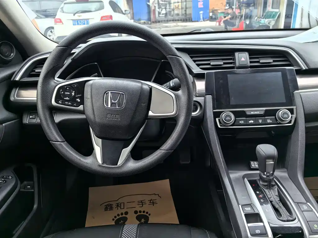 Honda Civic 2019 — фото 4