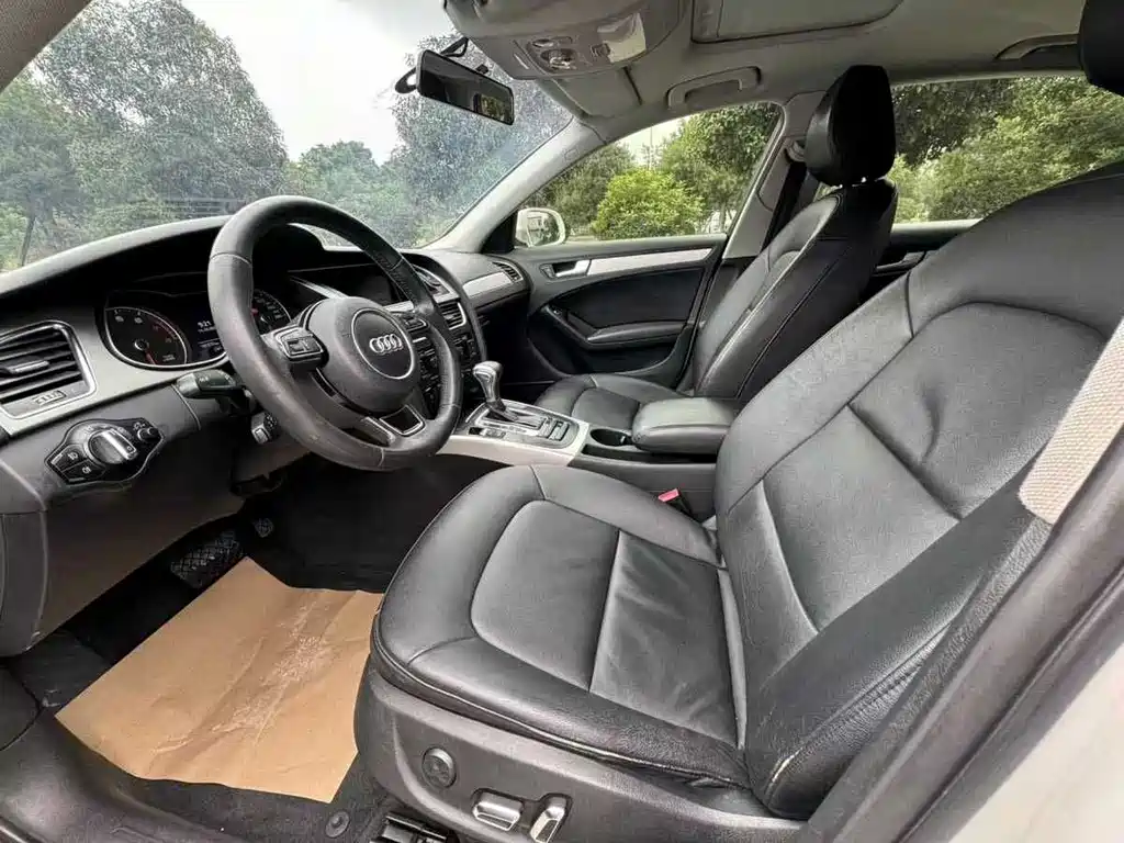 Audi A4L 2013