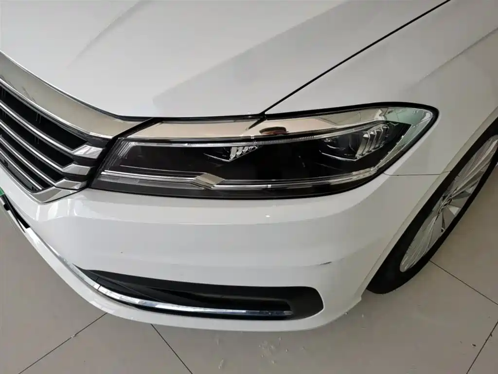 Volkswagen Lavida 2019 — фото 18