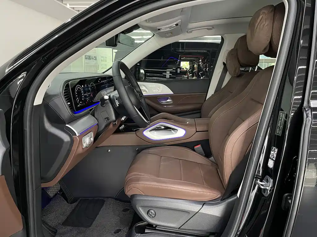 Mercedes-Benz GLS 2025 — фото 11