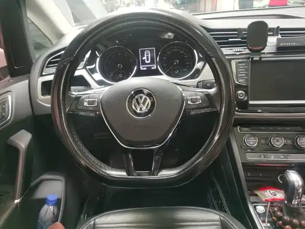 Volkswagen Touran 2019