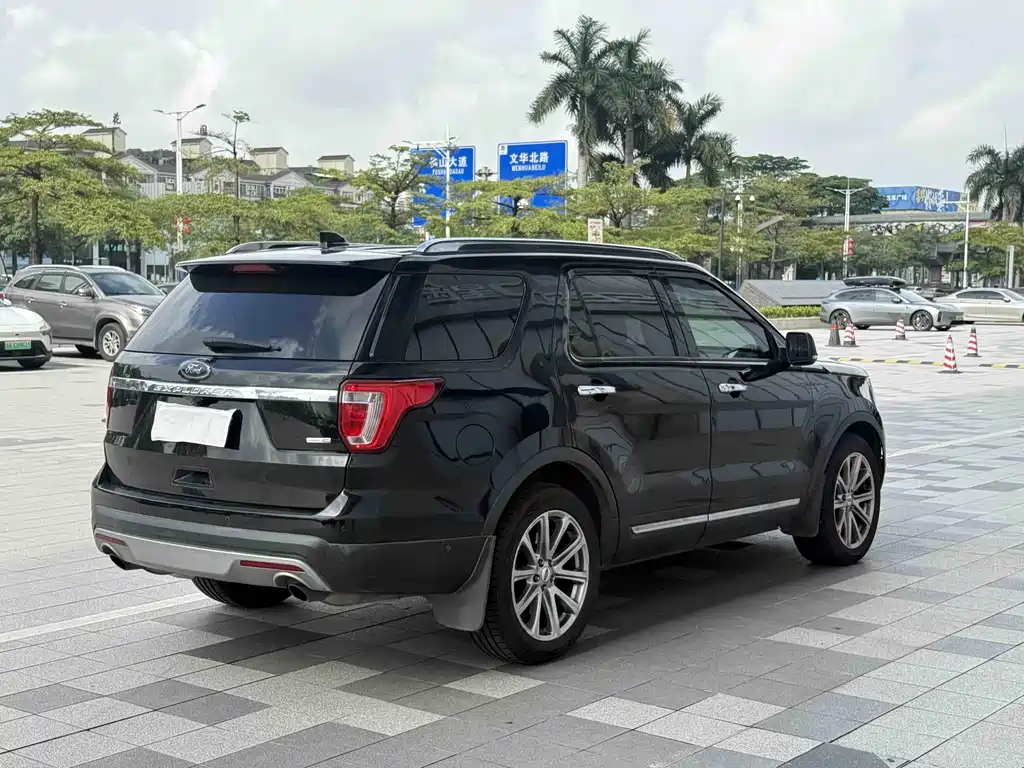 Ford Explorer 2018