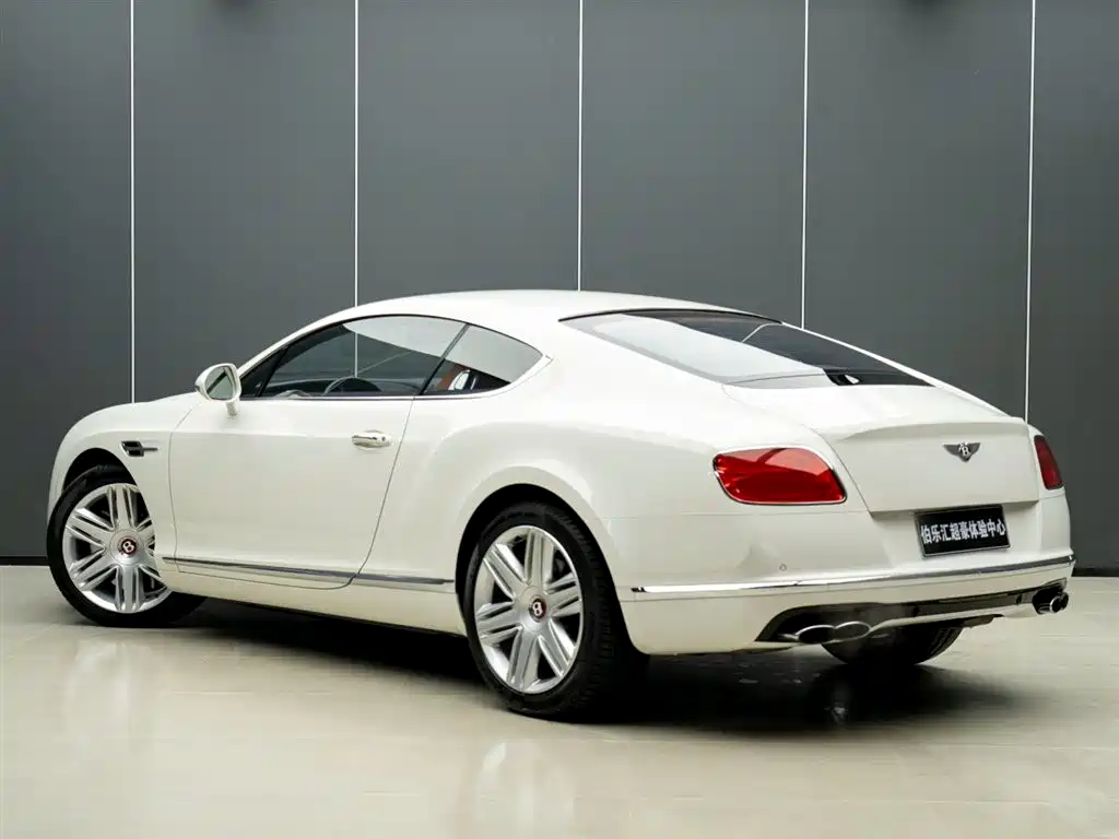 Bentley Continental 2019