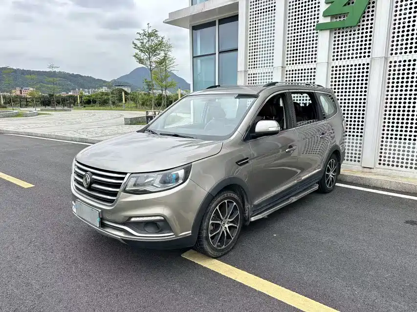 Dongfeng Fengxing SX6 2017 — фото 20