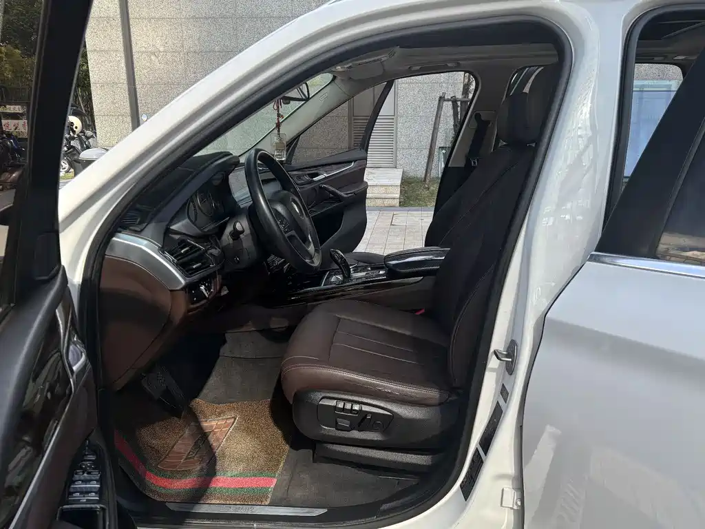 BMW X5 2015 — фото 14