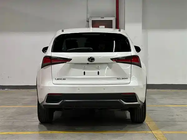 Lexus NX 2018
