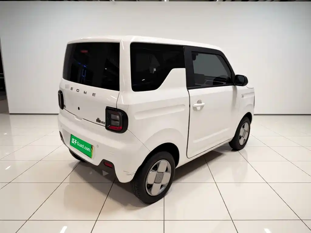Geely Galaxy Panda 2023