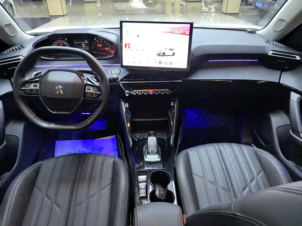 Peugeot 2008 2022
