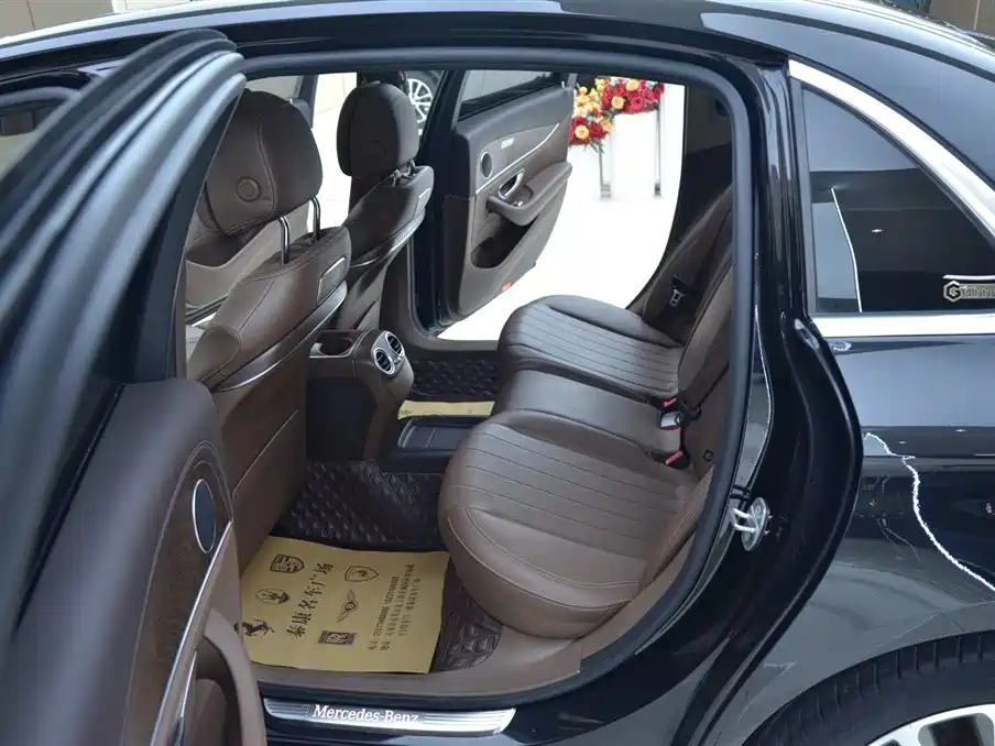 Mercedes-Benz E-Class 2016