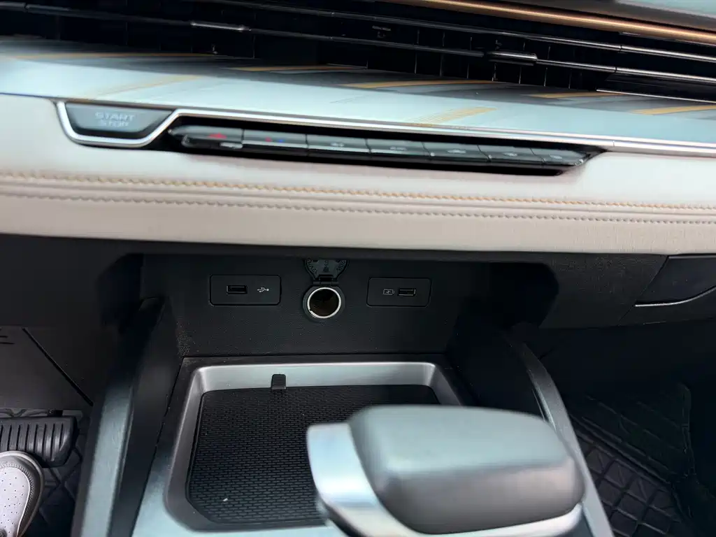 Geely Emgrand L 2022 — фото 11