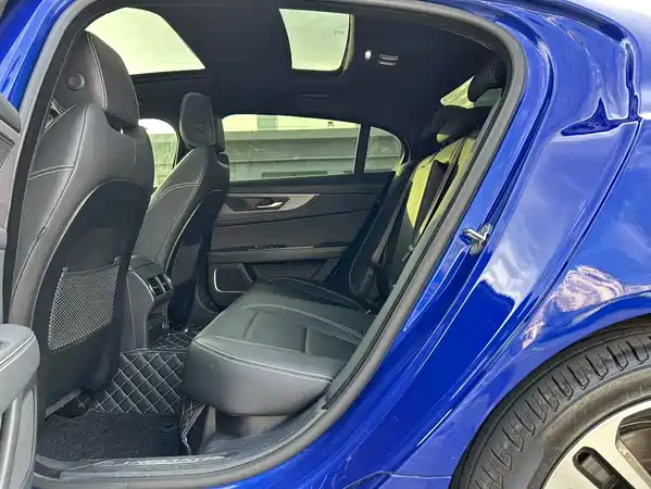 Jaguar XEL 2020