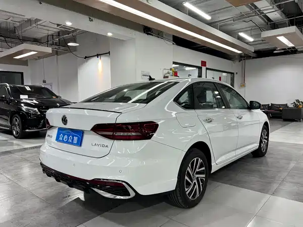 Volkswagen Lavida 2024