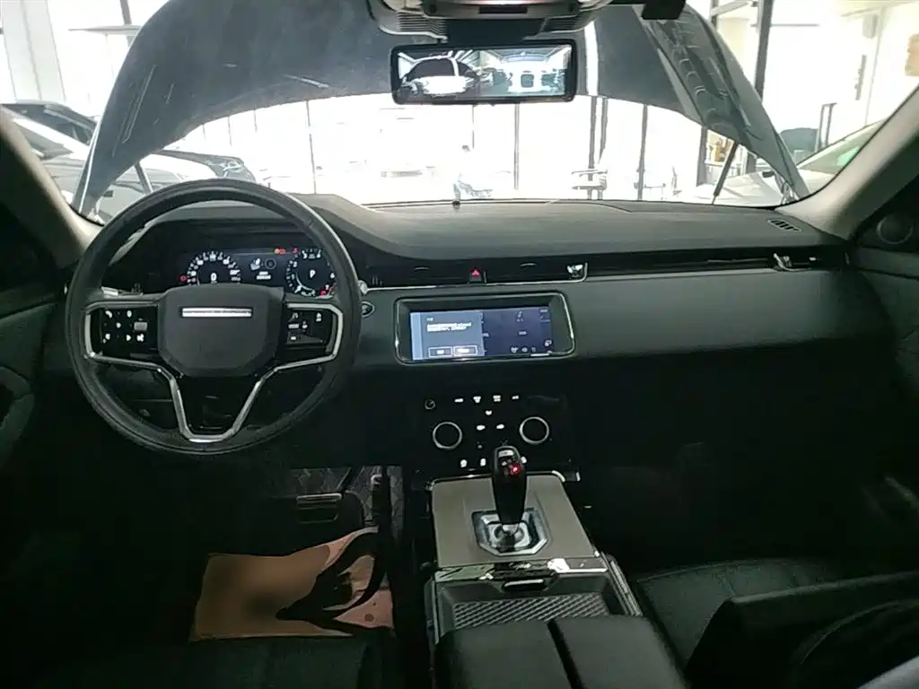 Land Rover Evoque 2022 — фото 10