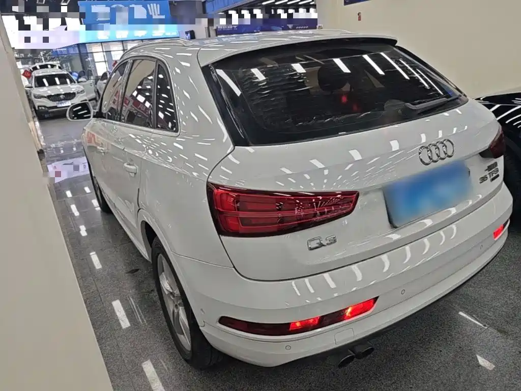 Audi Q3 2016