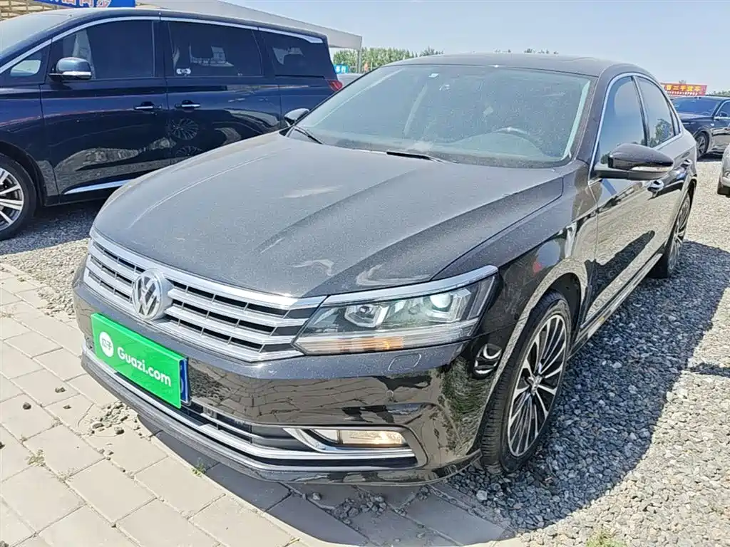 Volkswagen Passat 2018 — фото 2