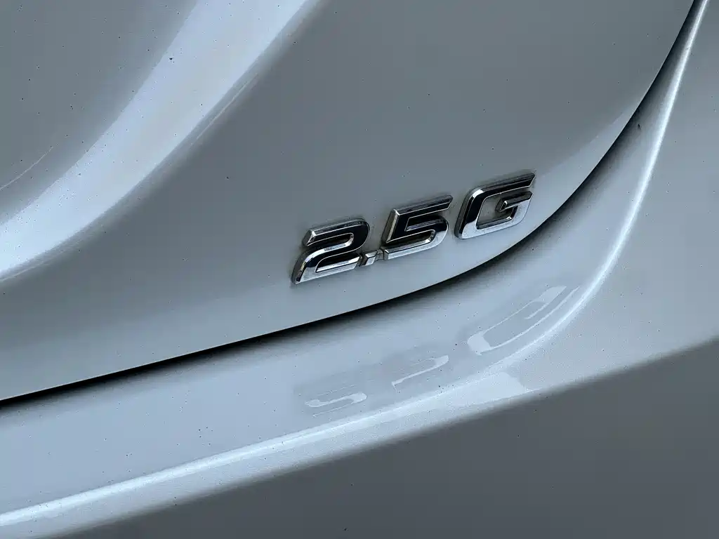 Toyota Camry 2020 — фото 20