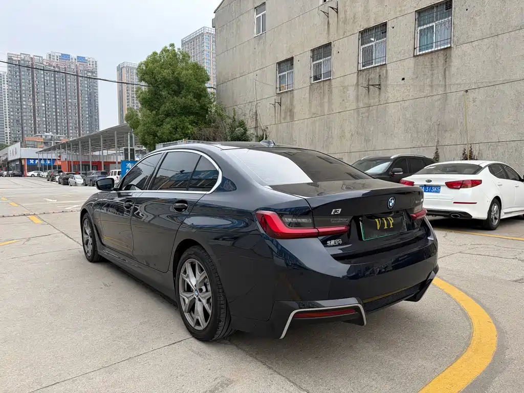 BMW i3 2024 — фото 13