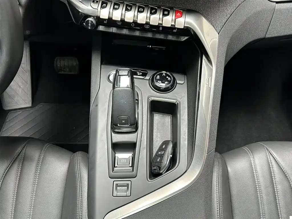 Peugeot 4008 2017 — фото 15