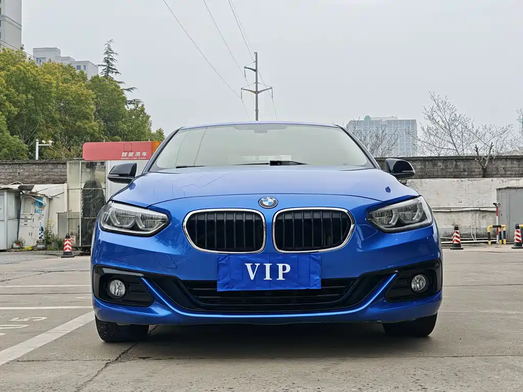 BMW 1 Series 2019 — фото 2
