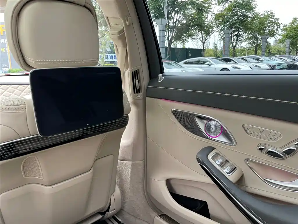 Mercedes-Benz Maybach S-Class 2018 — фото 17