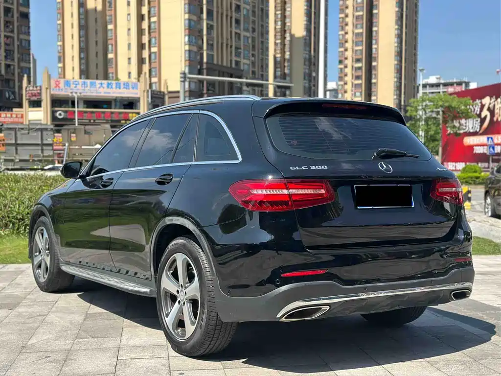 Mercedes-Benz GLC 2017 — фото 4