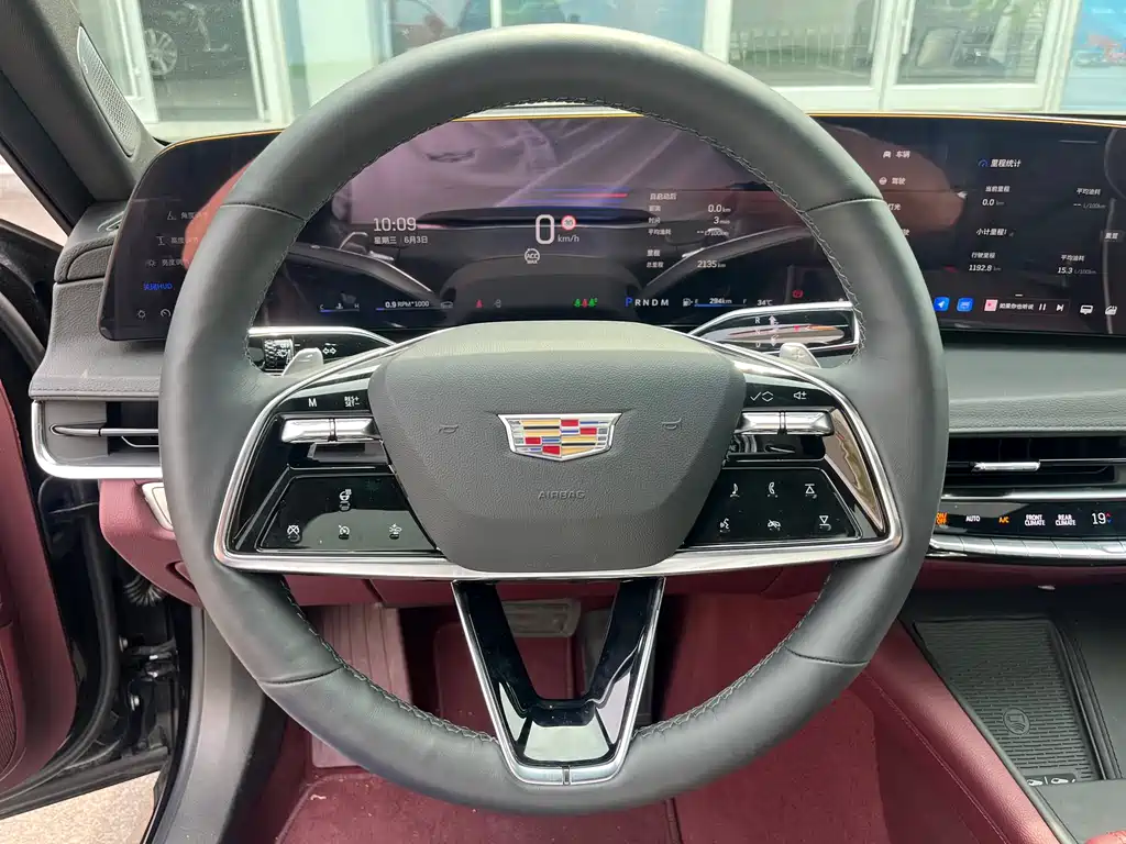 Cadillac CT6 2025 — фото 7