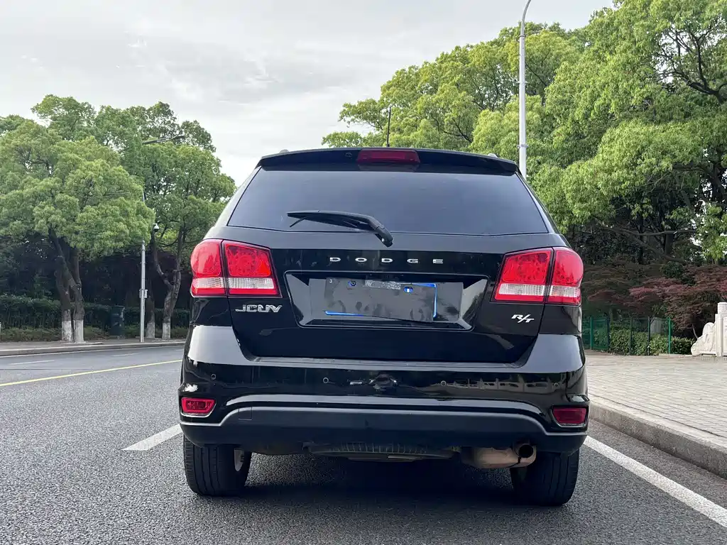 Dodge Journey 2014 — фото 5