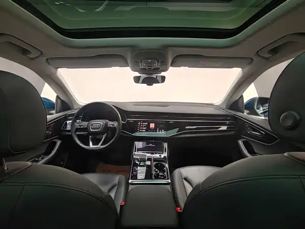 Audi Q8 2021