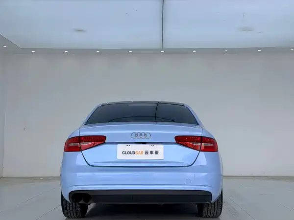 Audi A4L 2013