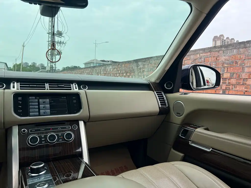Land Rover Range Rover 2015 — фото 14