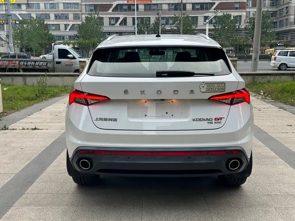 Skoda Kodiaq GT 2021 — фото 5