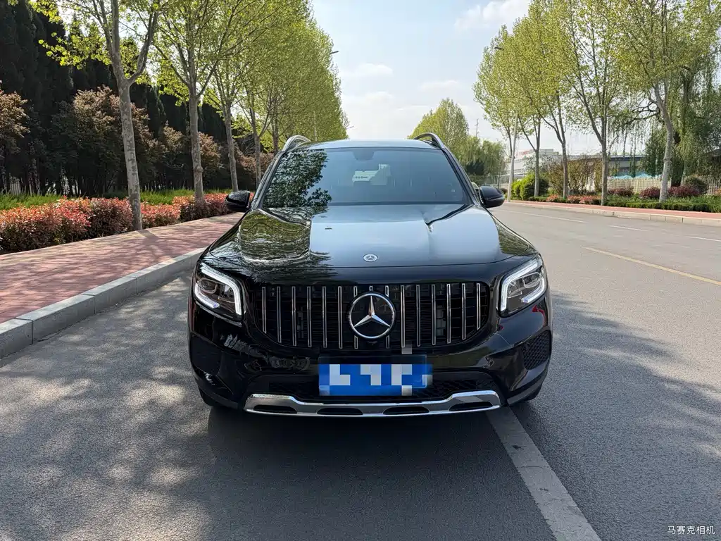 Mercedes-Benz GLB 2023 — фото 2