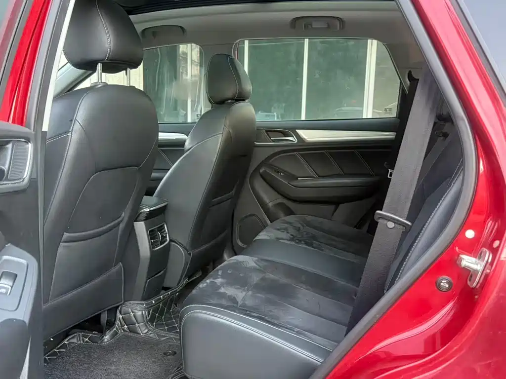 Roewe RX5 New Energy 2018