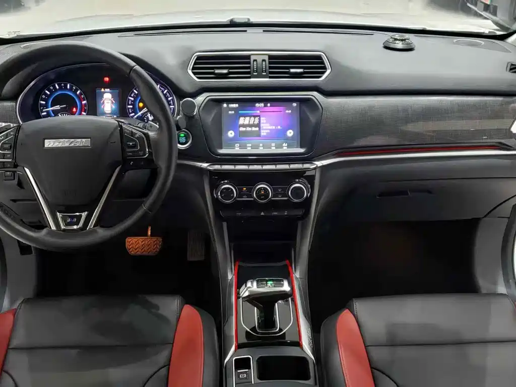 Haval H2 2017 — фото 15