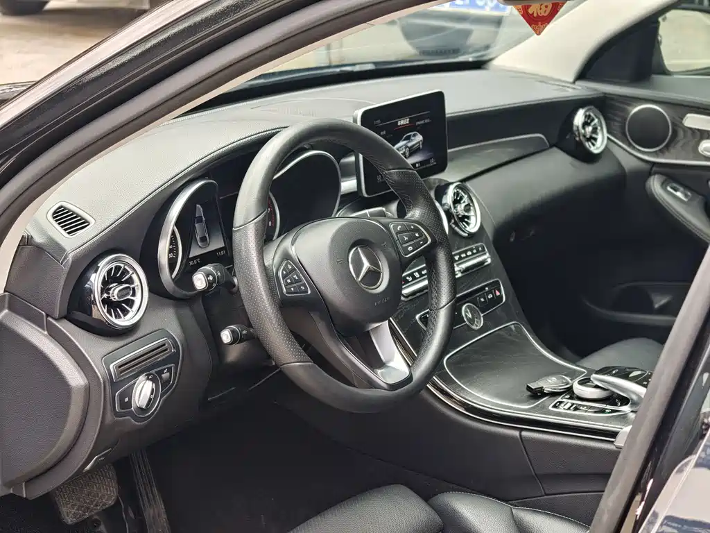 Mercedes-Benz C-Class 2018 — фото 4
