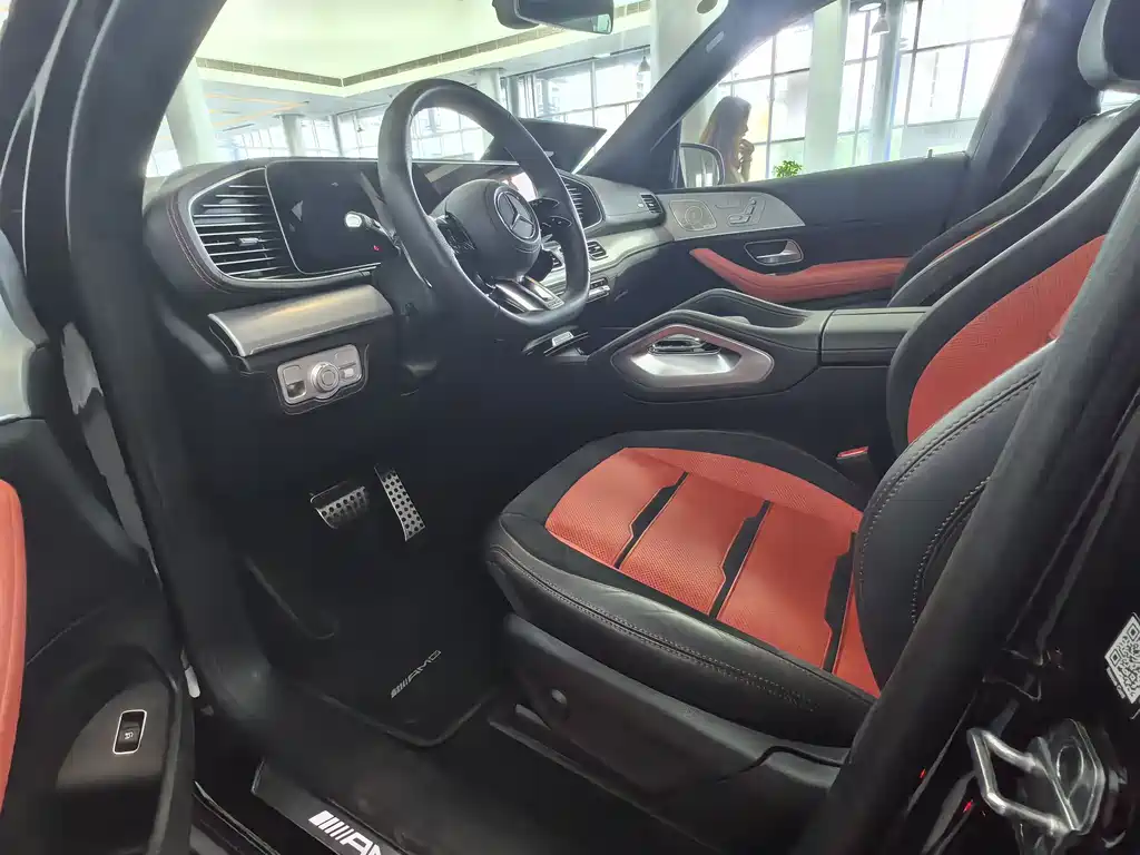 Mercedes-Benz GLE AMG 2025 — фото 3