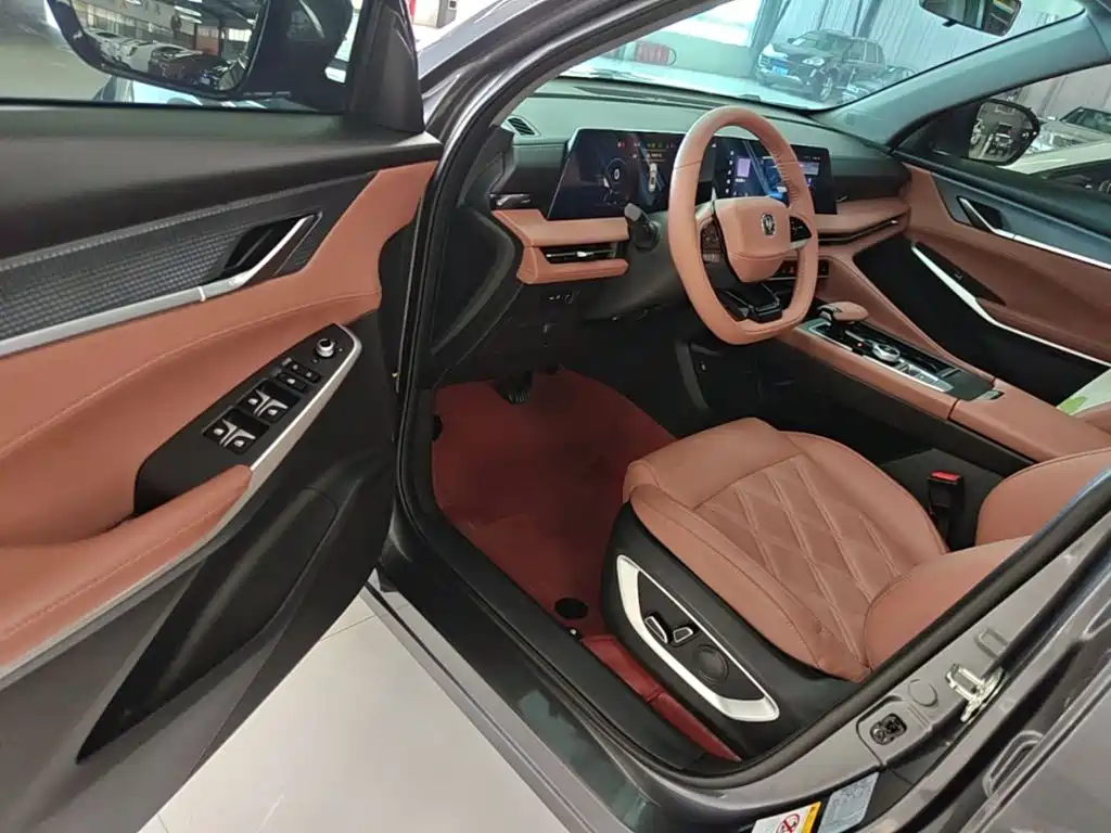 Changan CS75PLUS 2024 — фото 16