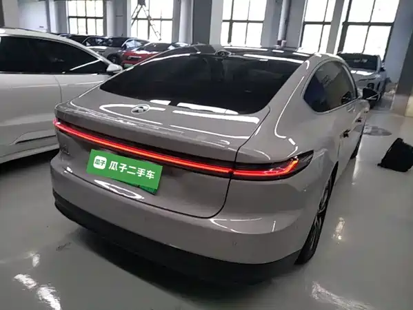 NIO ET7 2023