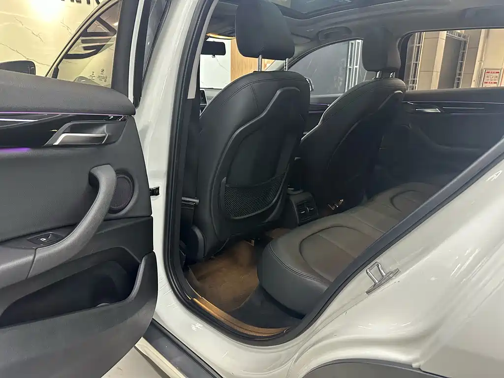 BMW X2 2019 — фото 11
