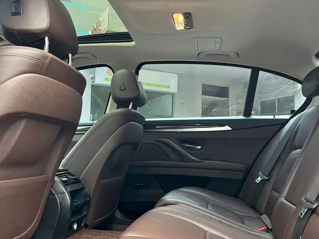 BMW 5 Series 2016