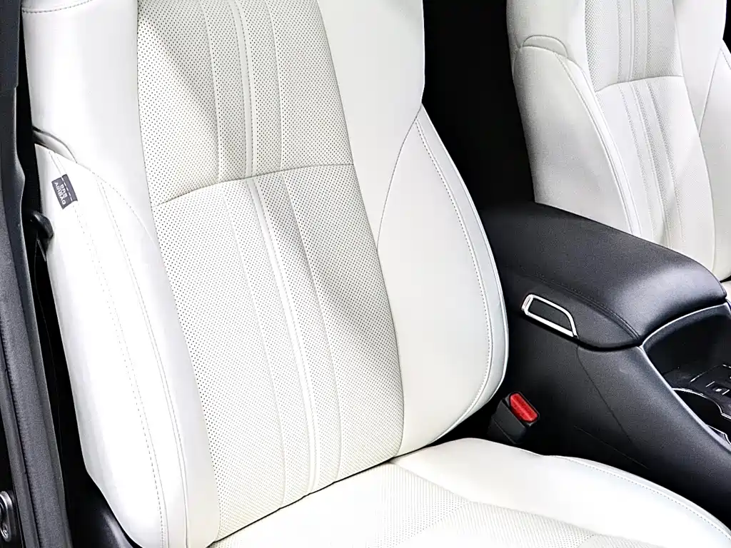Lexus LM 2022 — фото 15