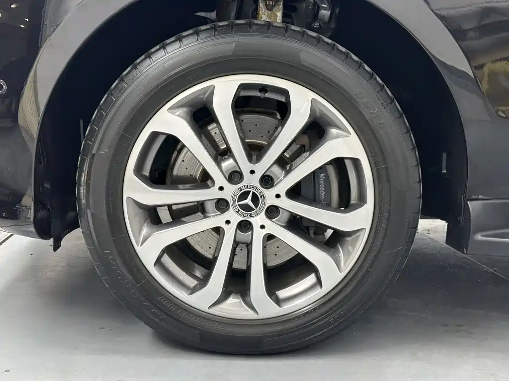 Mercedes-Benz GLE 2017 — фото 21
