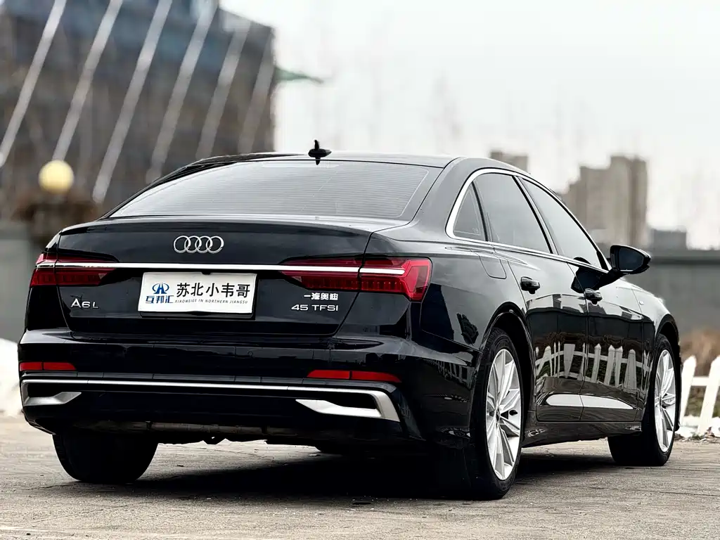 Audi A6L 2024 — фото 4